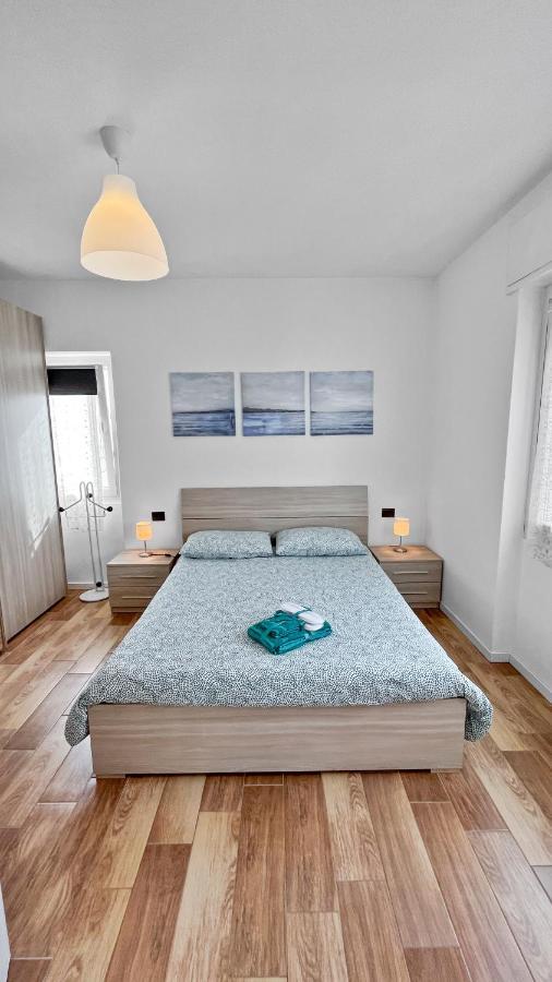 Grazioso E Luminoso Bilocale A Bernareggio Appartement Carnate Buitenkant foto